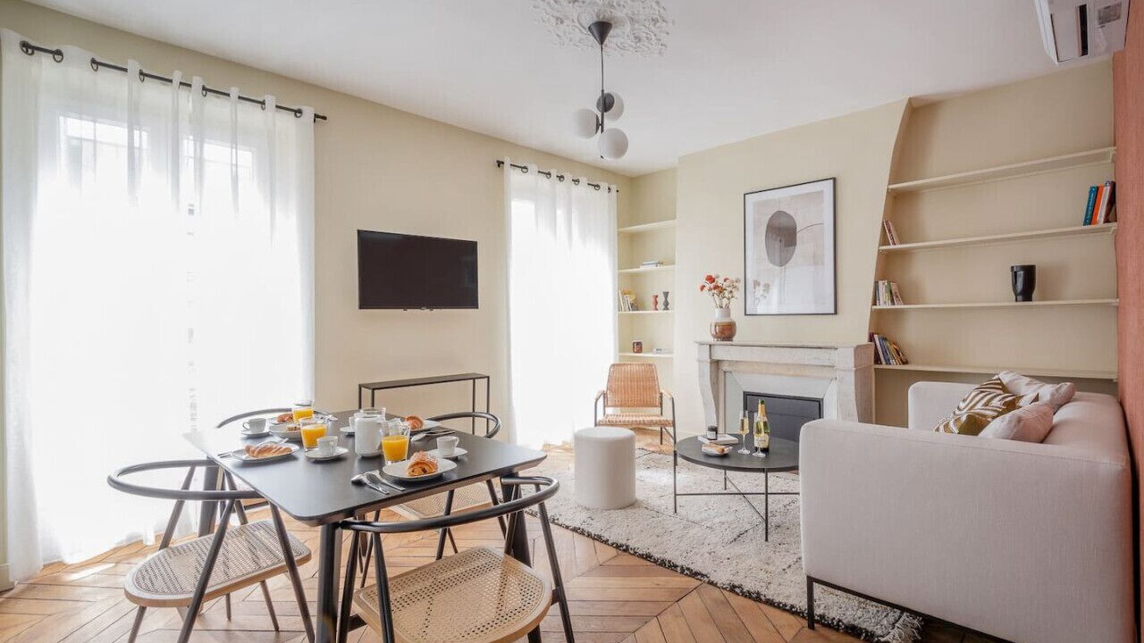 Photo of Livingroom in Faubourg-du-Roule