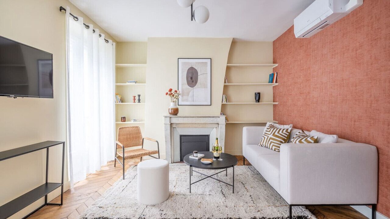 Photo of Livingroom in Faubourg-du-Roule