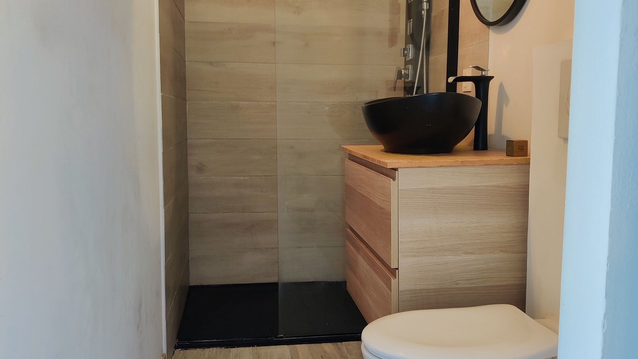 Photo of Bathroom in Cabries