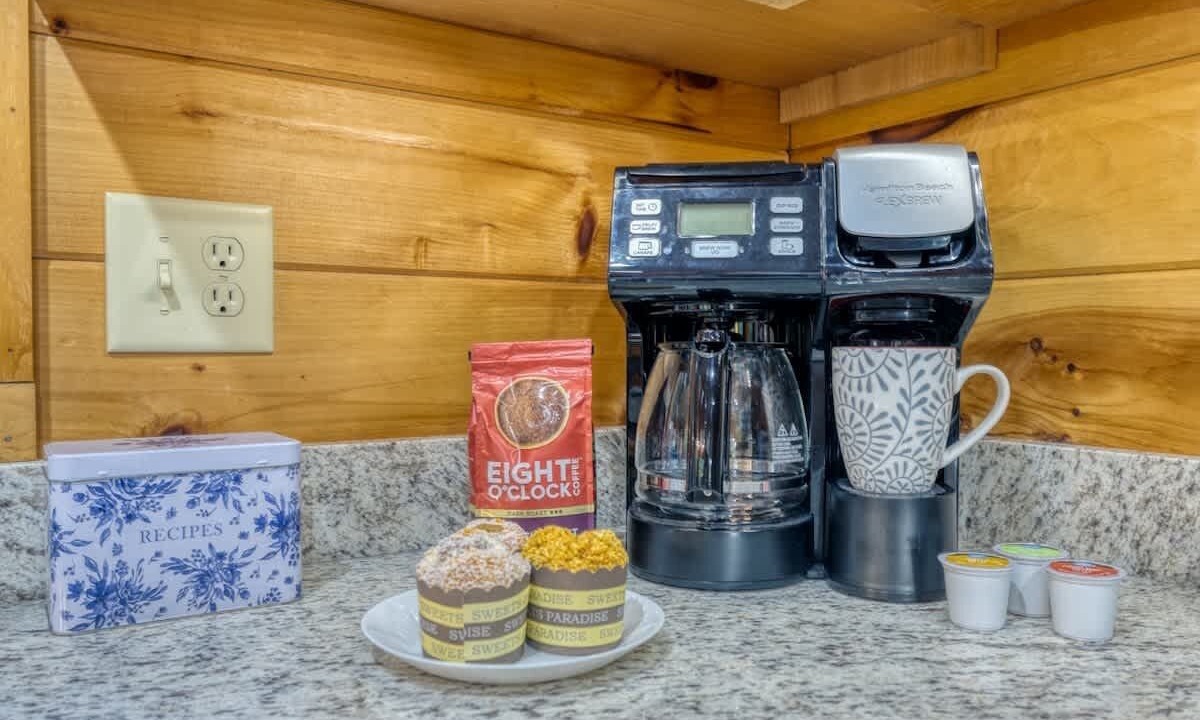 Photo of Others in Aska