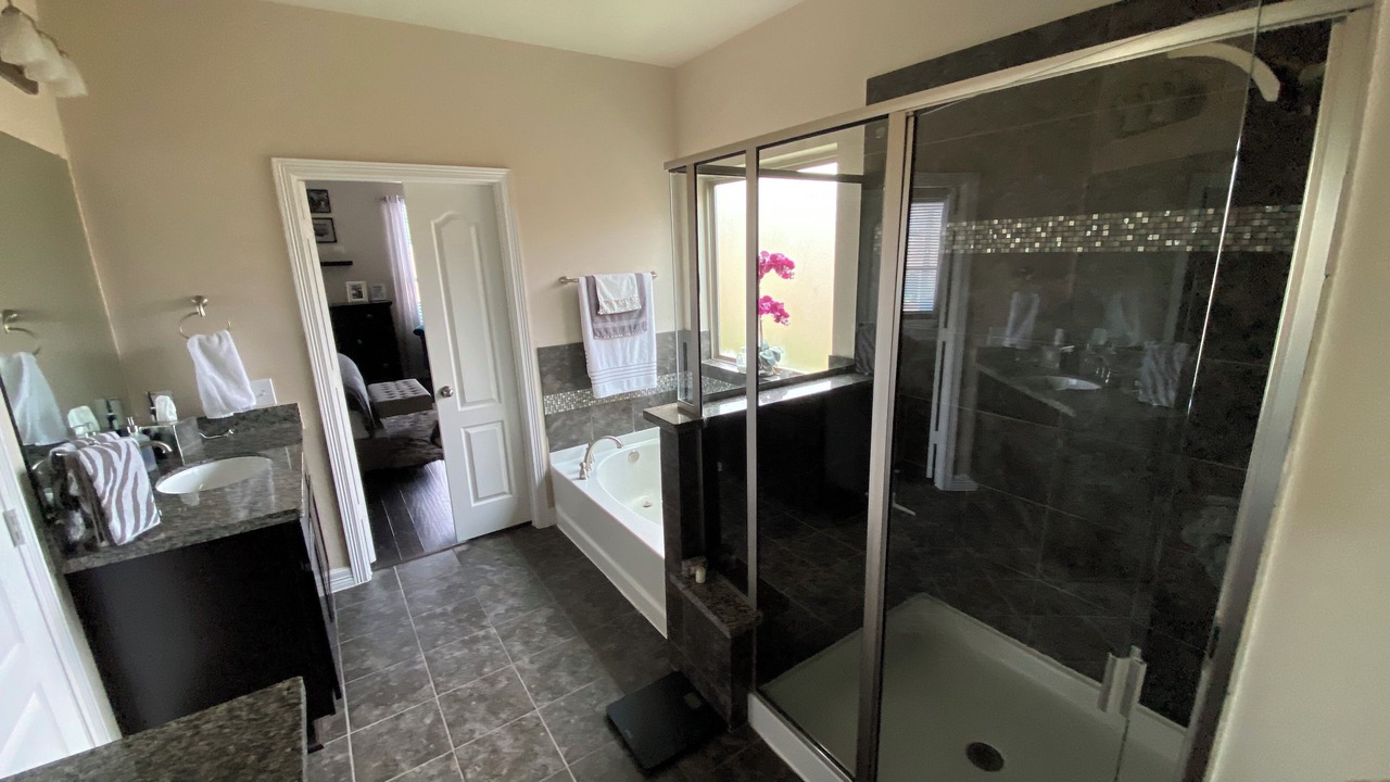 Photo of Bathroom in League City