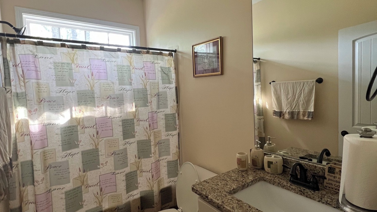 Photo of Bathroom in Franklinton