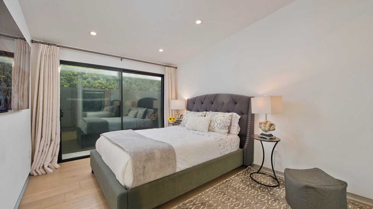 Photo of Bedroom in Malibu