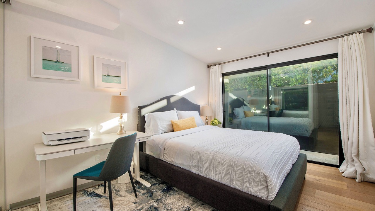 Photo of Bedroom in Malibu