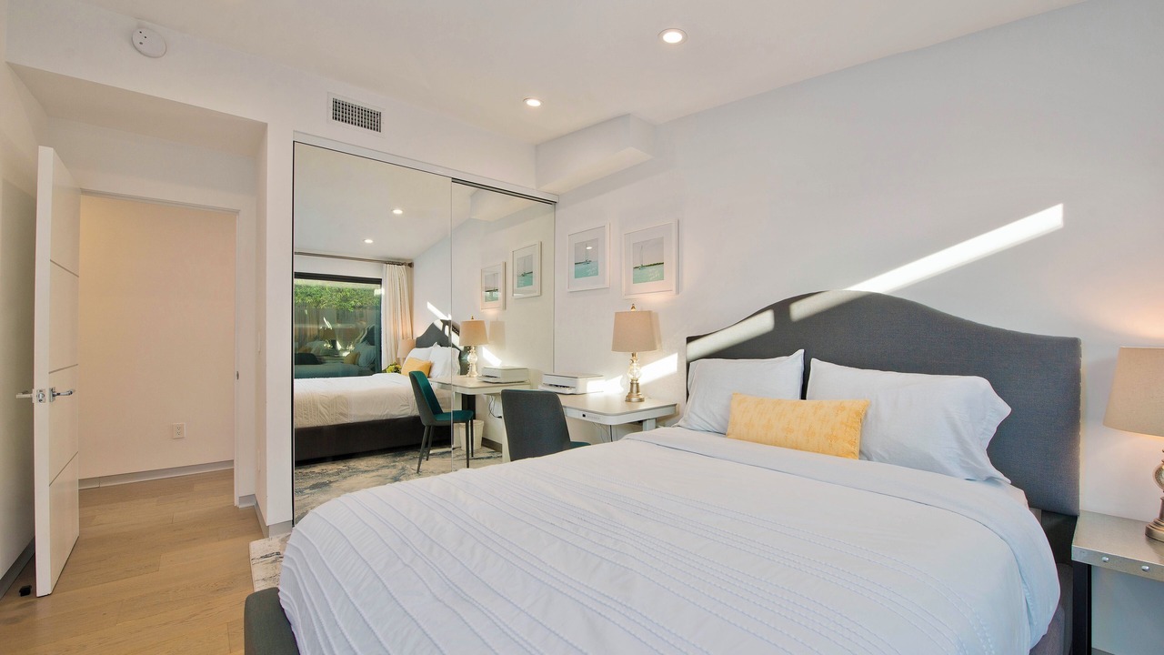 Photo of Bedroom in Malibu