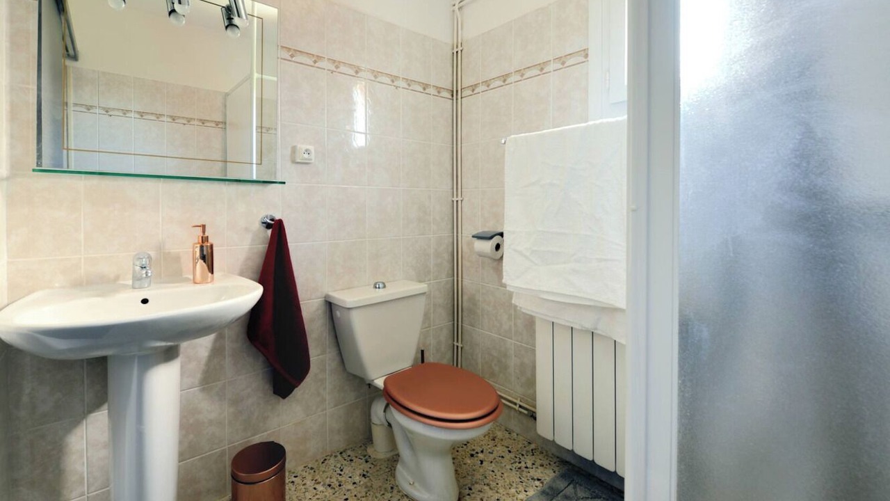 Photo of Bathroom in Manosque