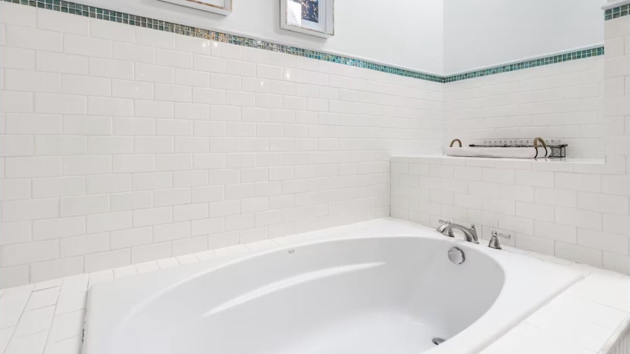 Photo of Bathroom in Crescent Beach