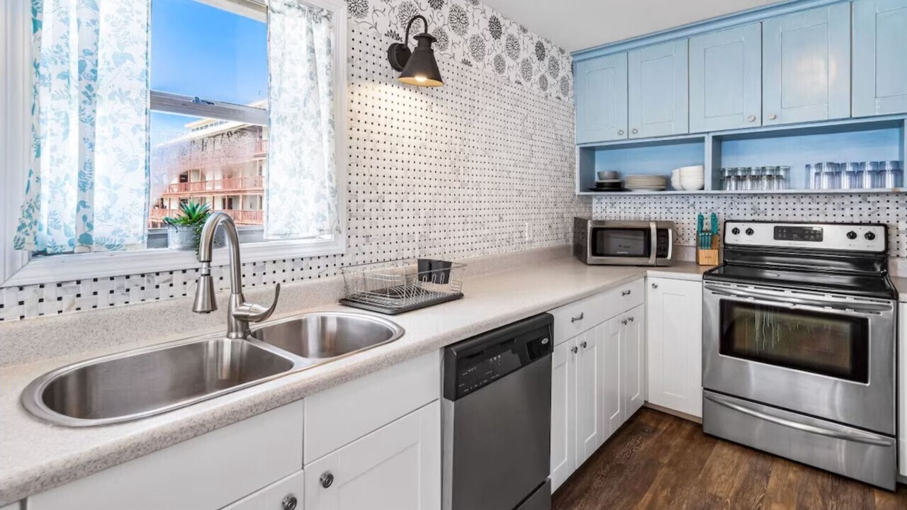 Photo of Kitchen in Crescent Beach