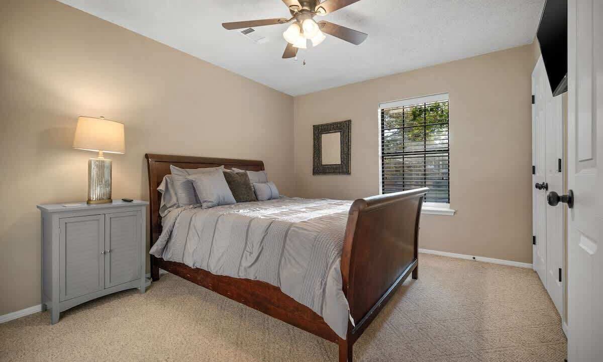 Photo of Bedroom in Van Buren