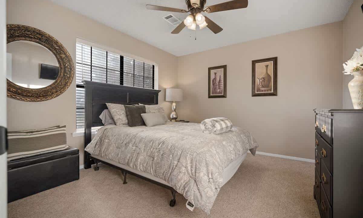 Photo of Bedroom in Van Buren