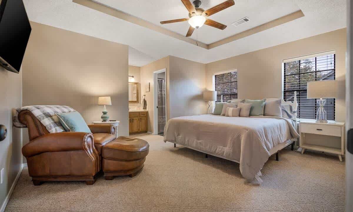 Photo of Bedroom in Van Buren