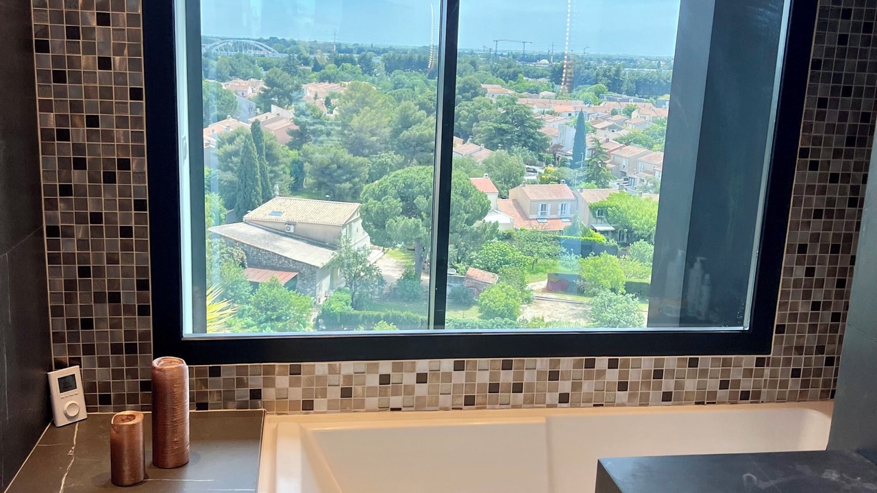 Photo of Bathroom in Aiguerelles