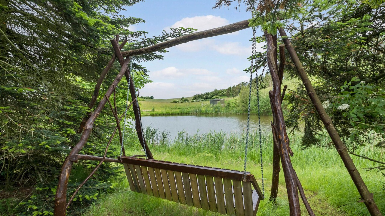 Photo of Others in Ugerlse