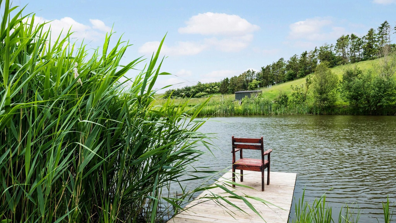 Photo of Others in Ugerlse