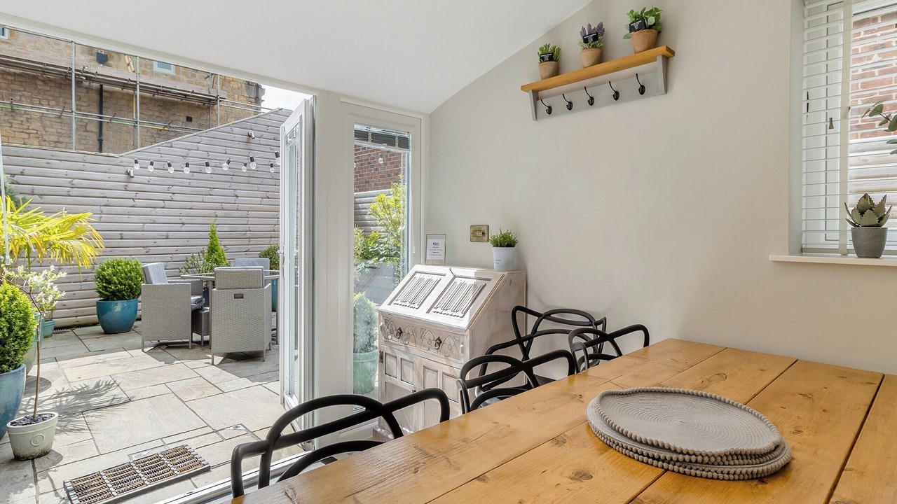 Photo of Others in Ault Hucknall