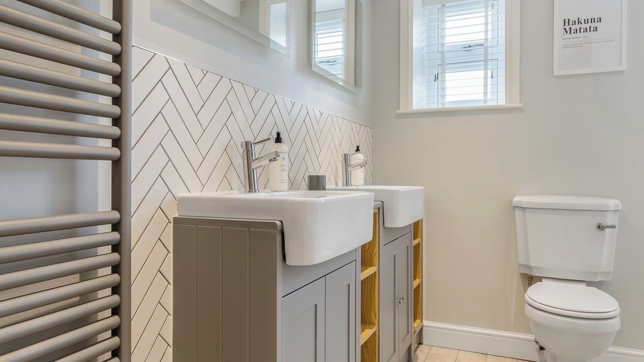 Photo of Bathroom in Ault Hucknall