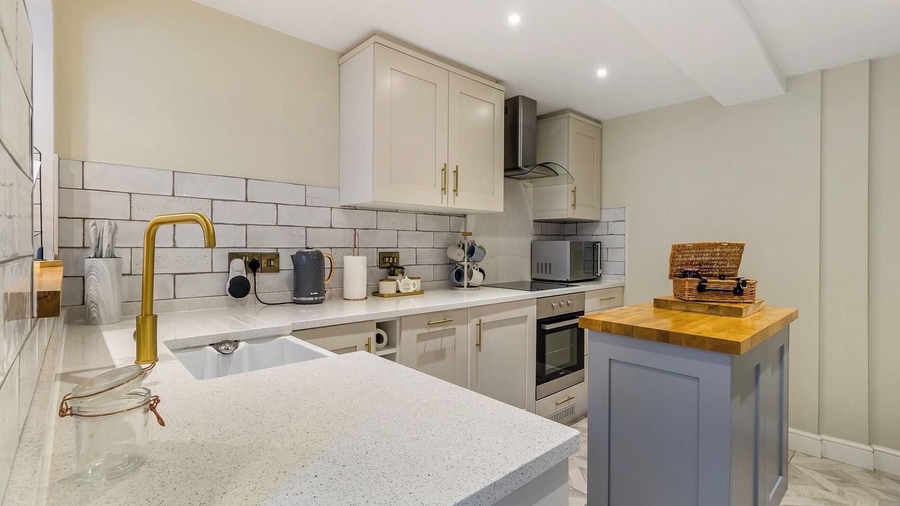 Photo of Others in Ault Hucknall