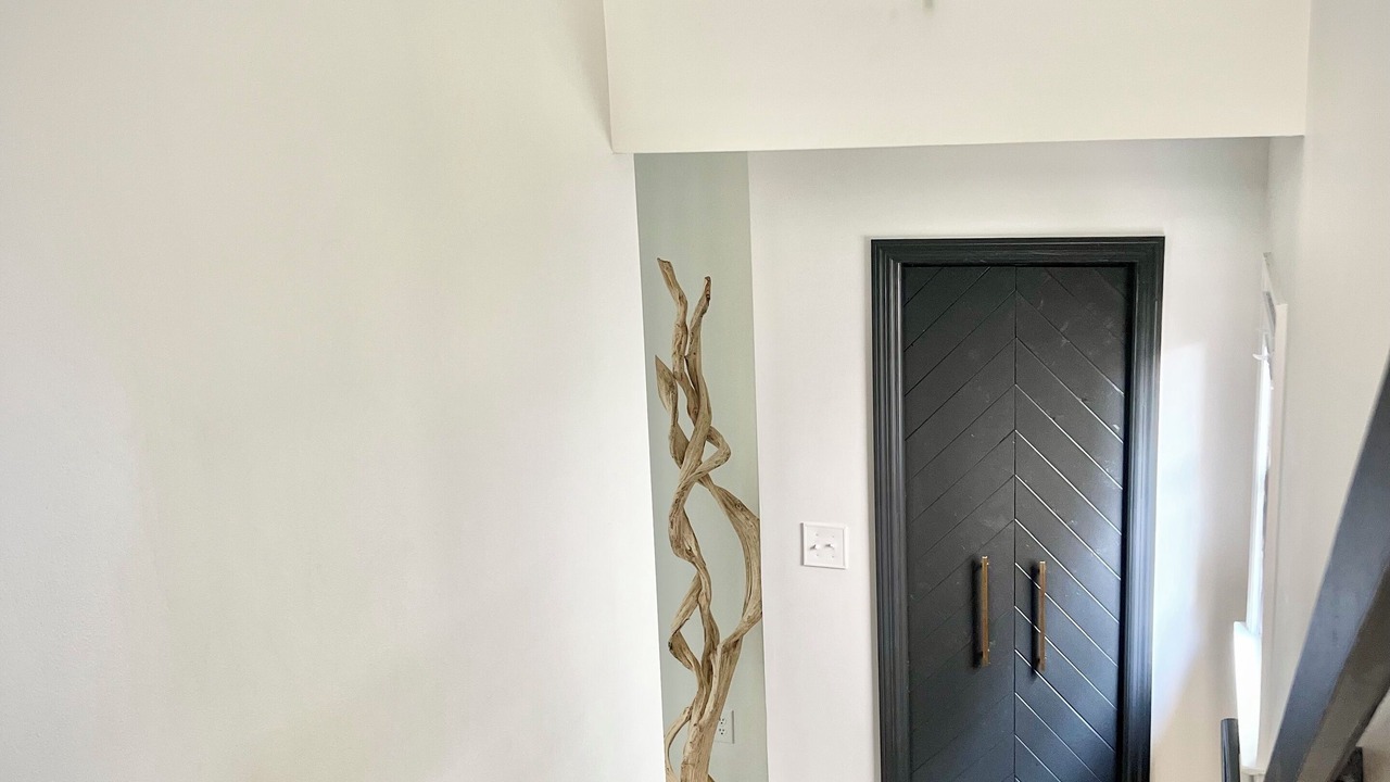 Photo of Others in West End