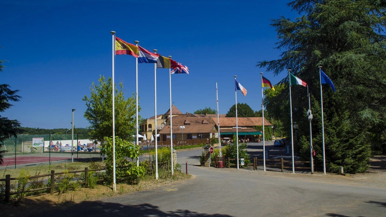 Photo of Others in Sainte-Nathalene