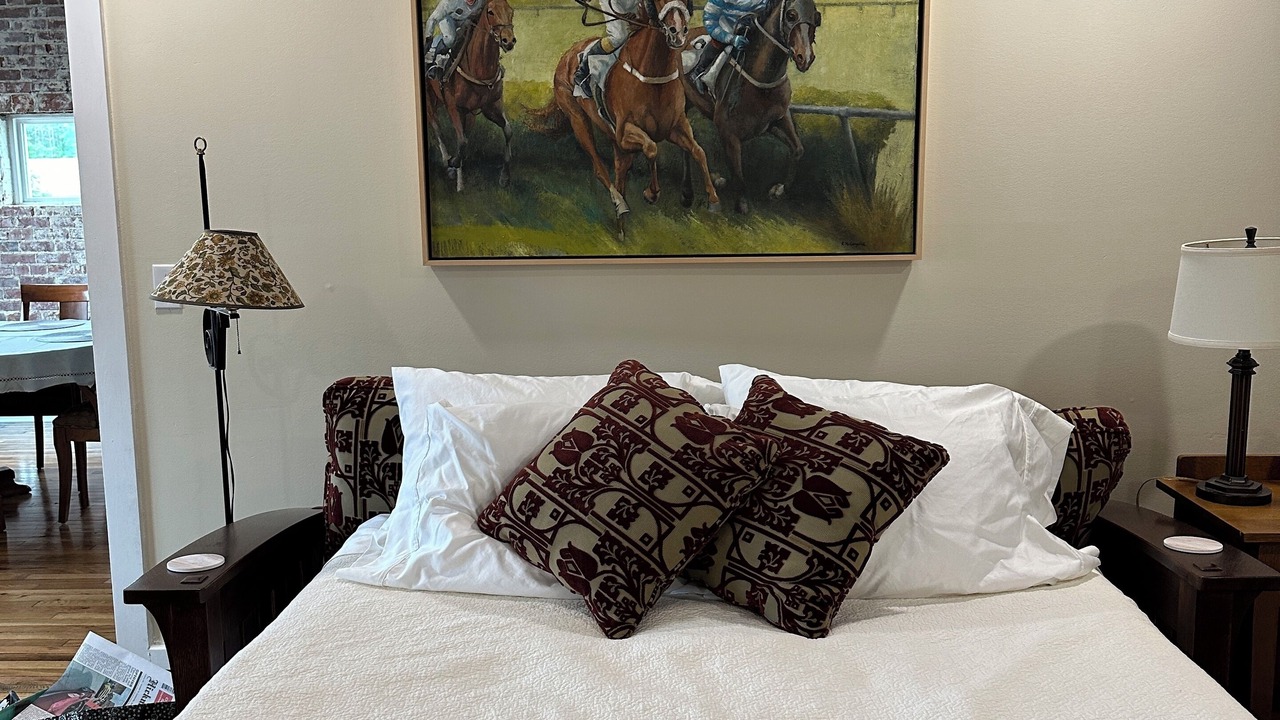 Photo of Bedroom in Hickman
