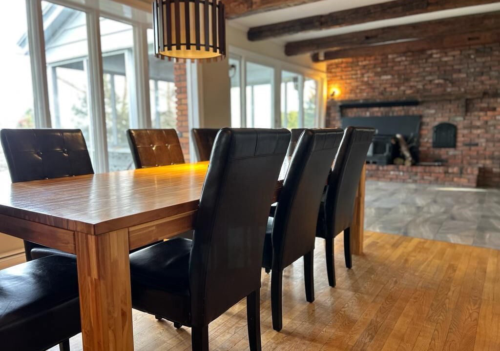 Photo of Livingroom in Plattsburgh