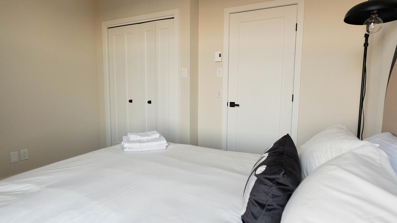 Photo of Bedroom in Old Montreal