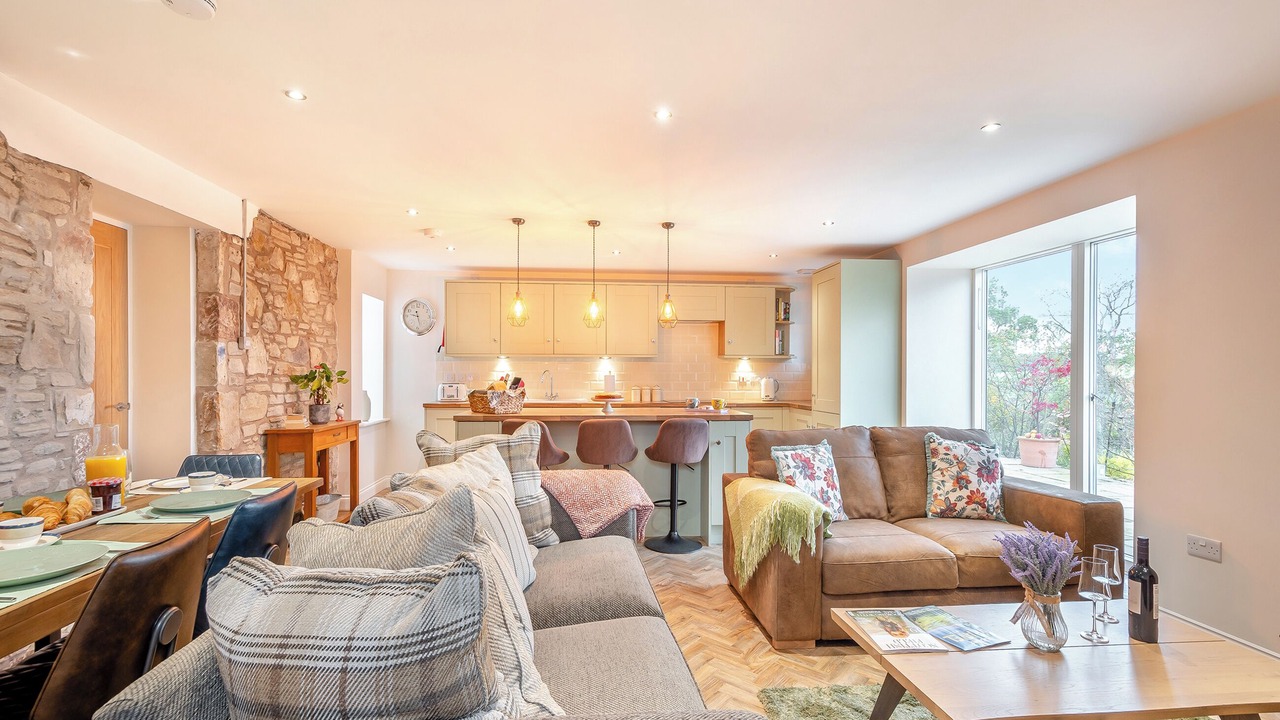 Photo of Others in Ayr