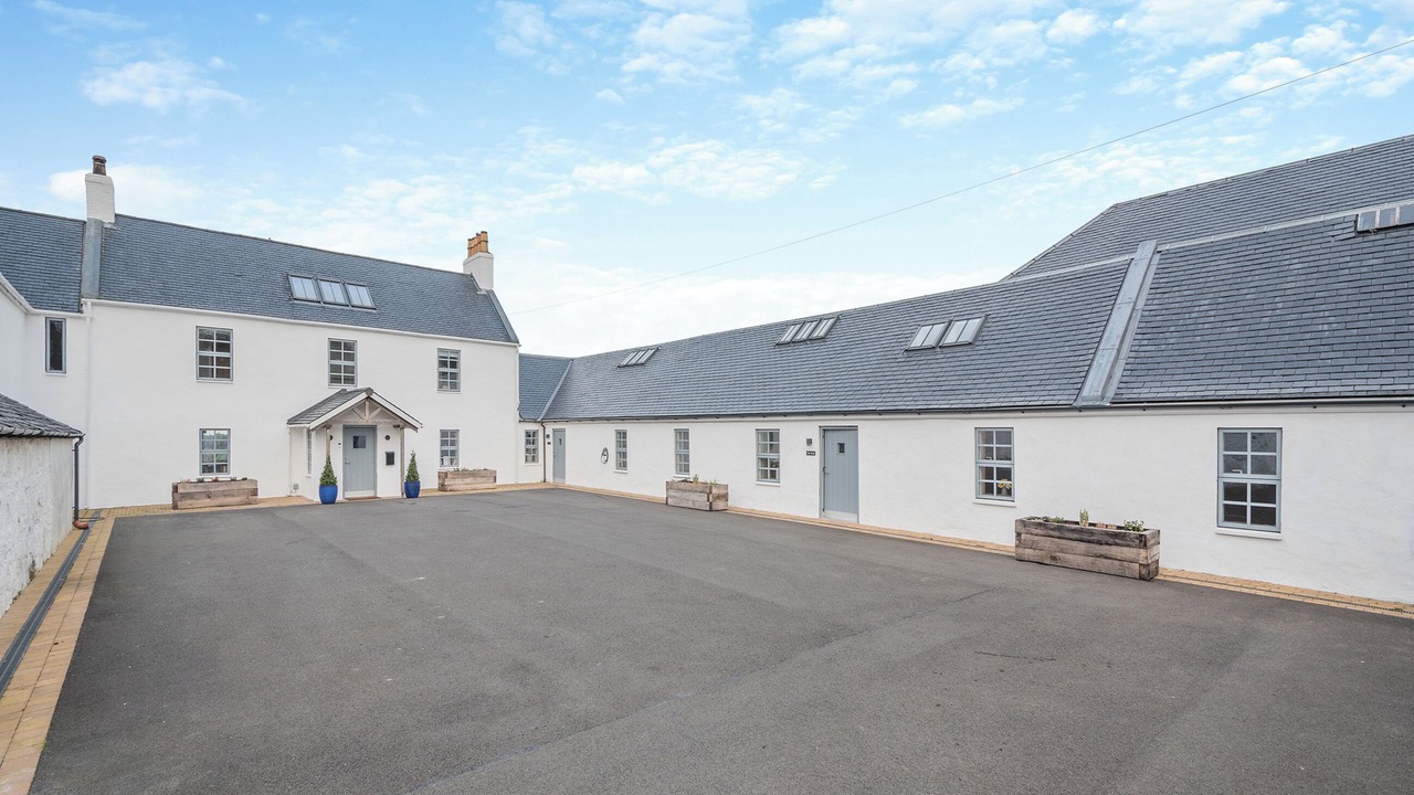 Photo of Others in Ayr