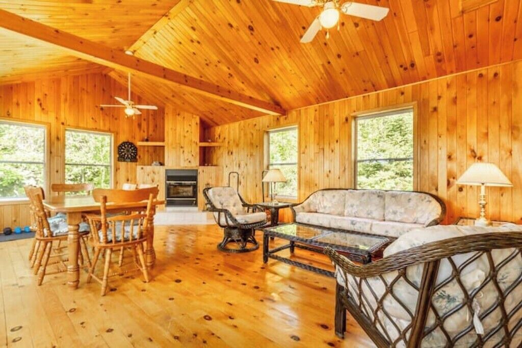 Photo of Livingroom in Golden Valley