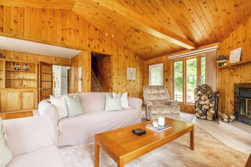 Photo of Livingroom in Golden Valley