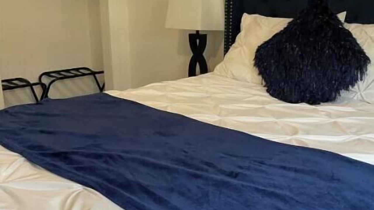 Photo of Bedroom in Sandy
