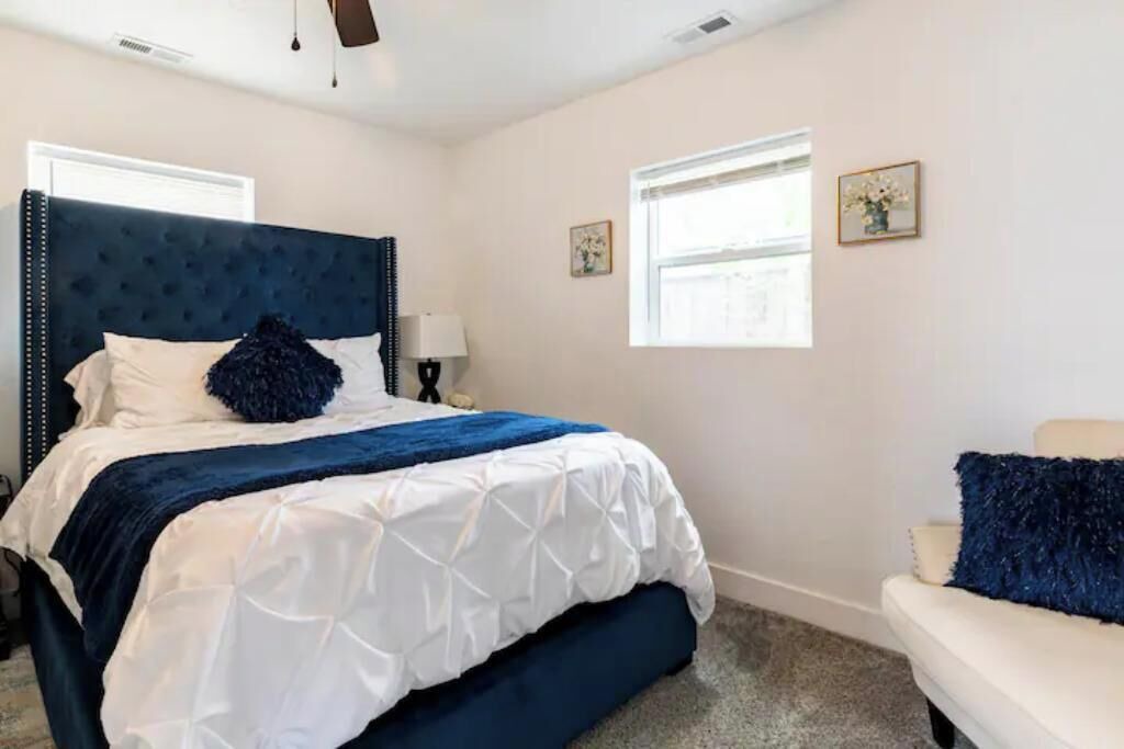 Photo of Bedroom in Sandy