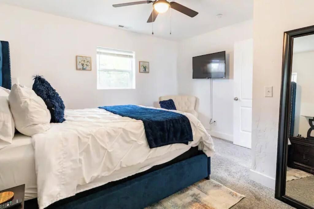 Photo of Bedroom in Sandy