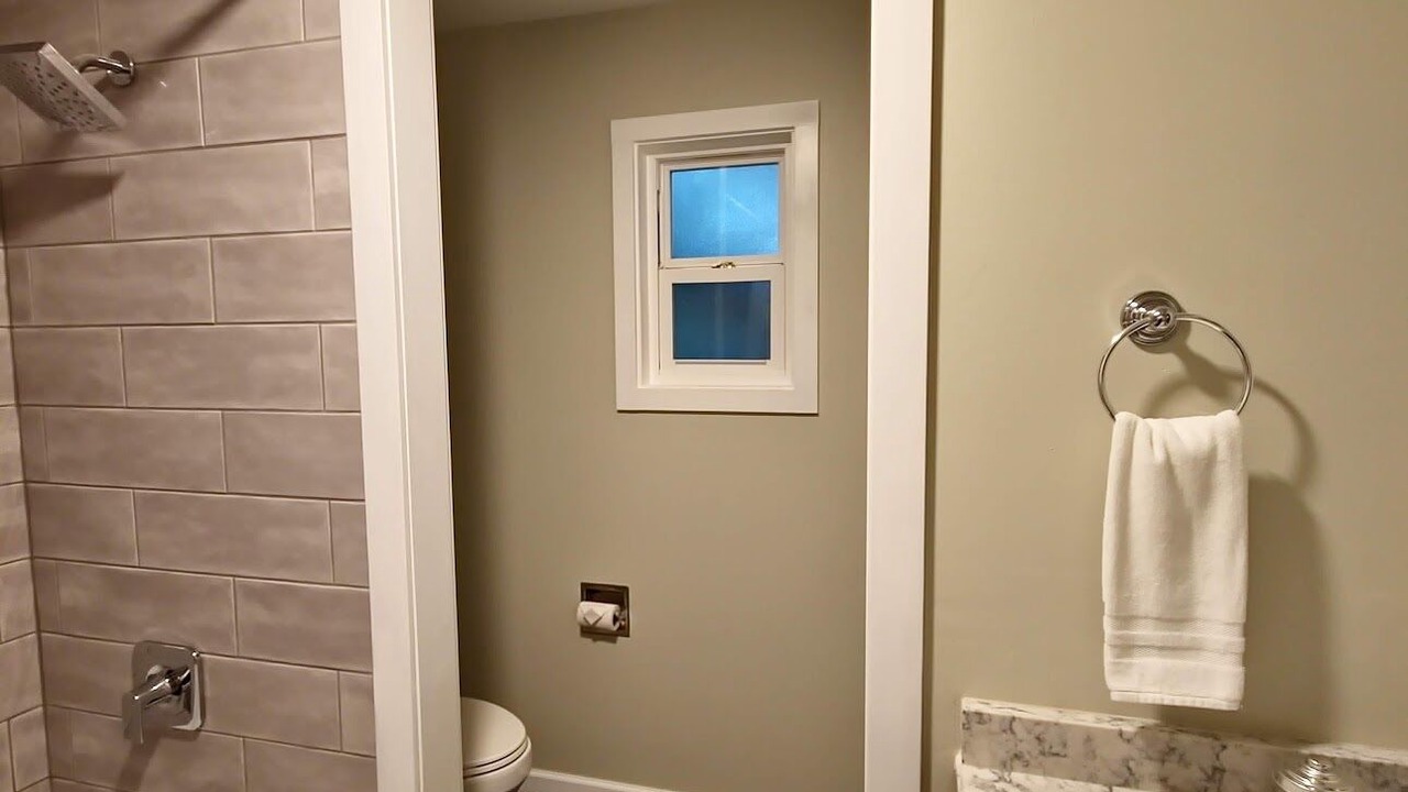 Photo of Bathroom in Oak Harbor