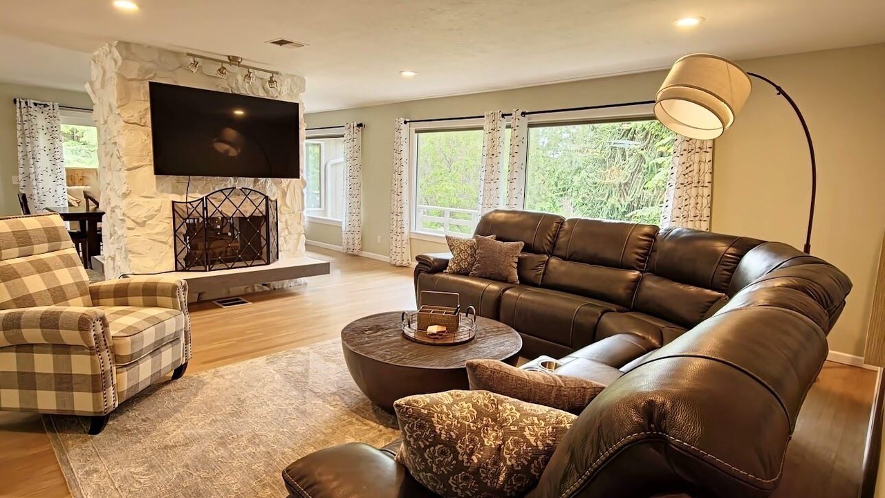 Photo of Livingroom in Oak Harbor