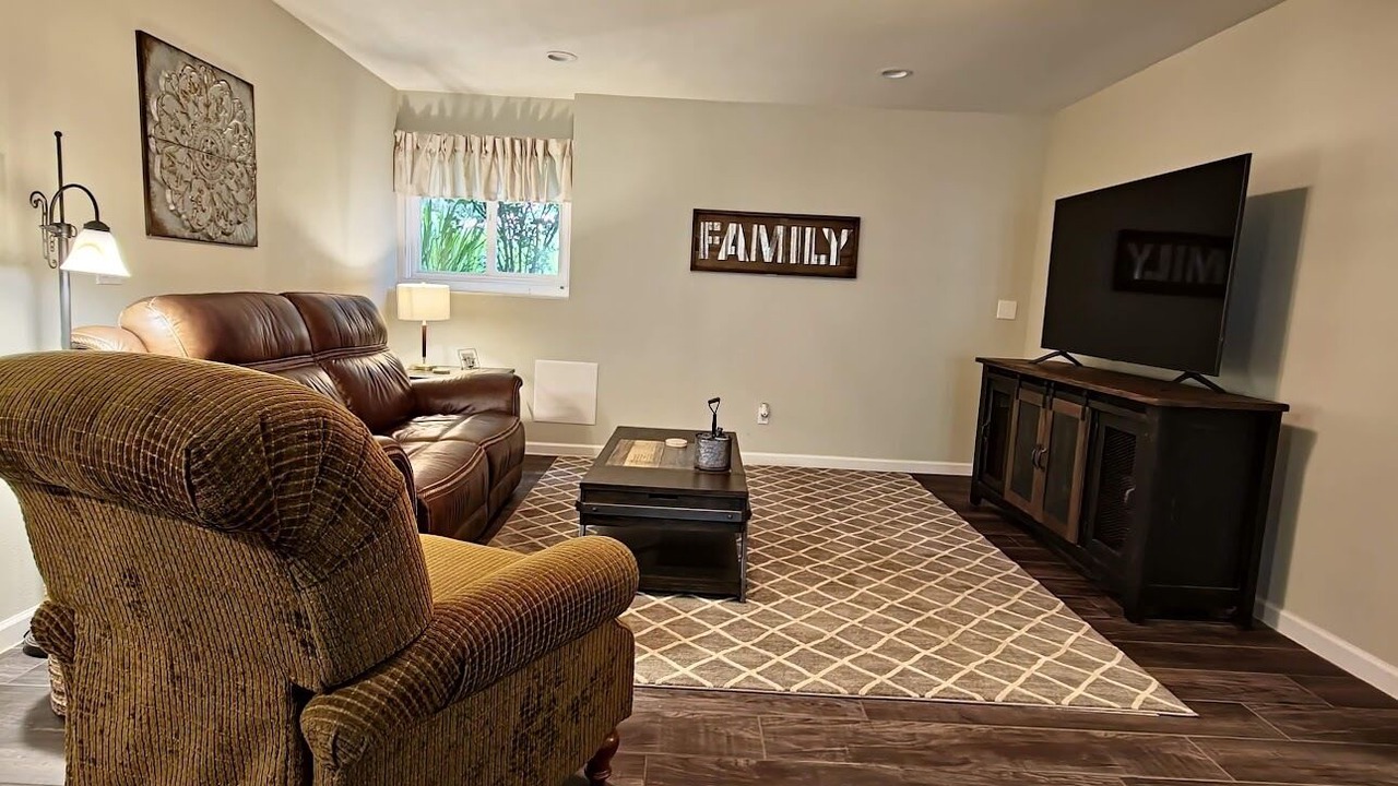Photo of Bedroom in Oak Harbor