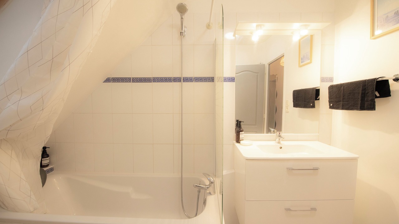 Photo of Bathroom in Verberie