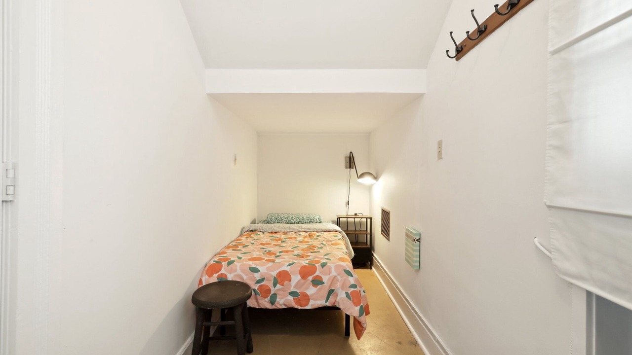 Photo of Bedroom in Elgin