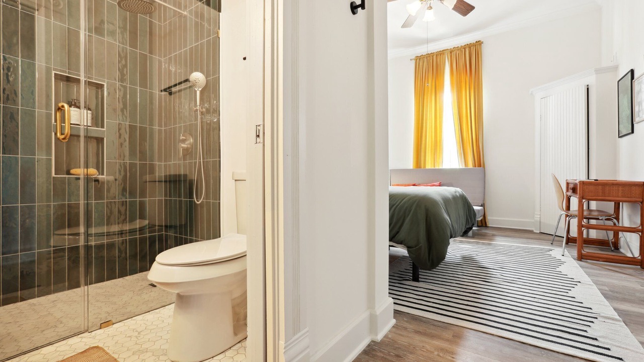 Photo of Bathroom in Elgin