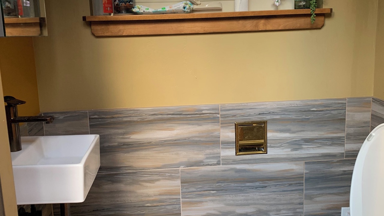 Photo of Bathroom in Rough and Ready