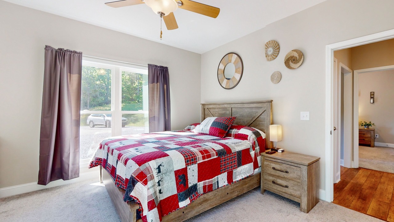 Photo of Bedroom in Lake Lure