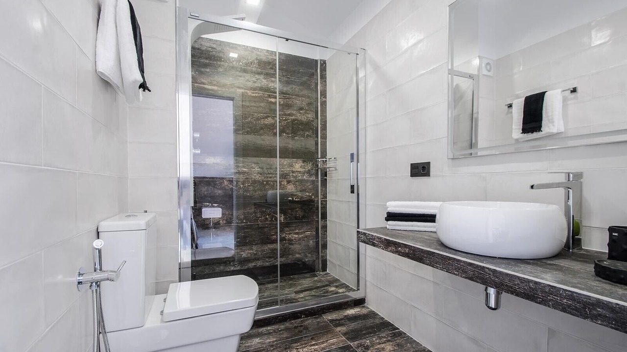 Photo of Bathroom in Torrequebrada