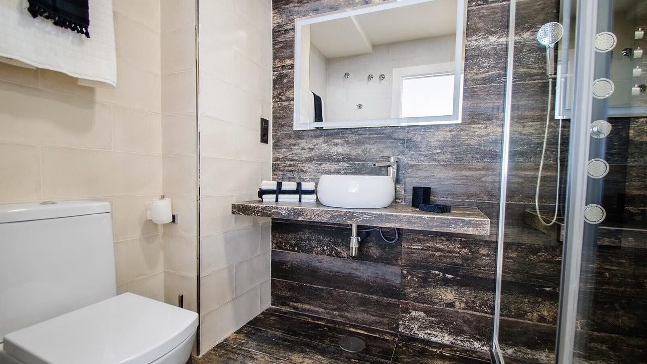 Photo of Bathroom in Torrequebrada