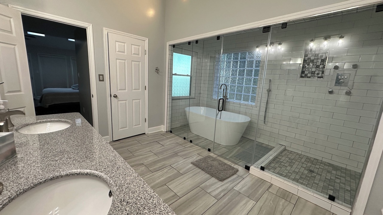 Photo of Bathroom in Valona