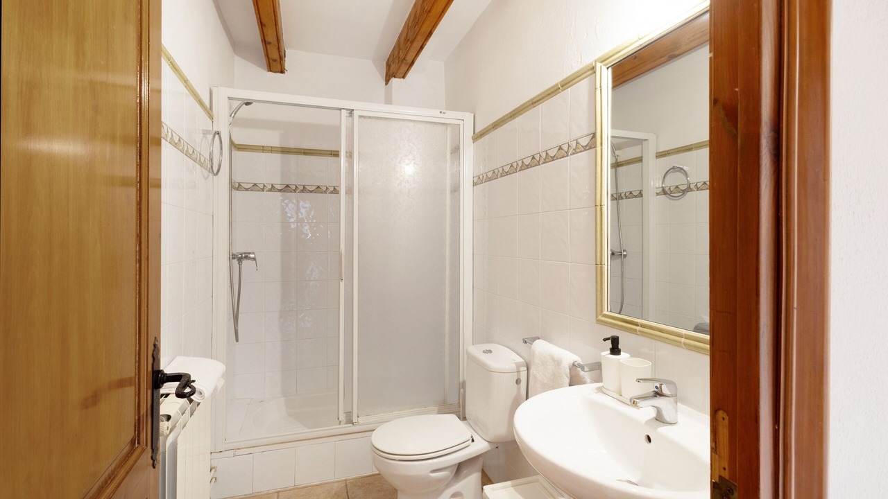Photo of Bathroom in Sagas