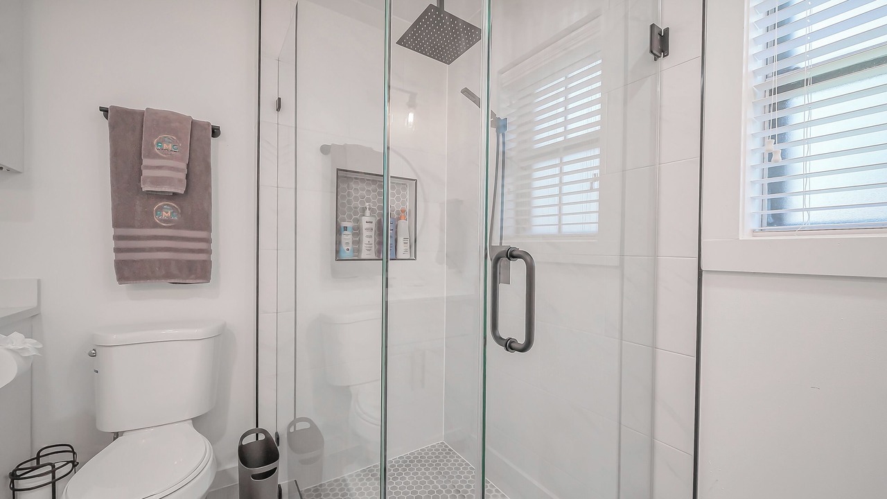 Photo of Bathroom in Spring