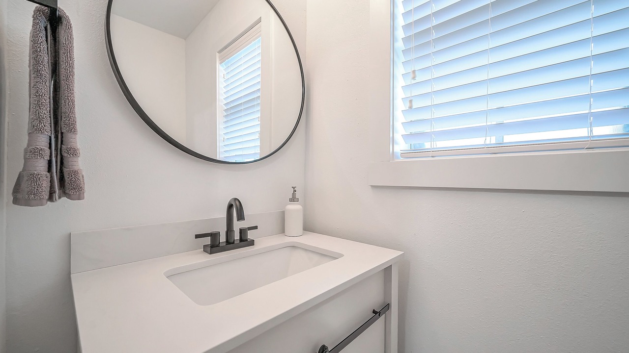 Photo of Bathroom in Spring