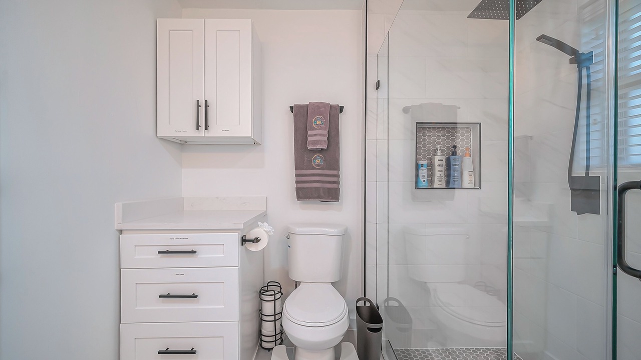 Photo of Bathroom in Spring