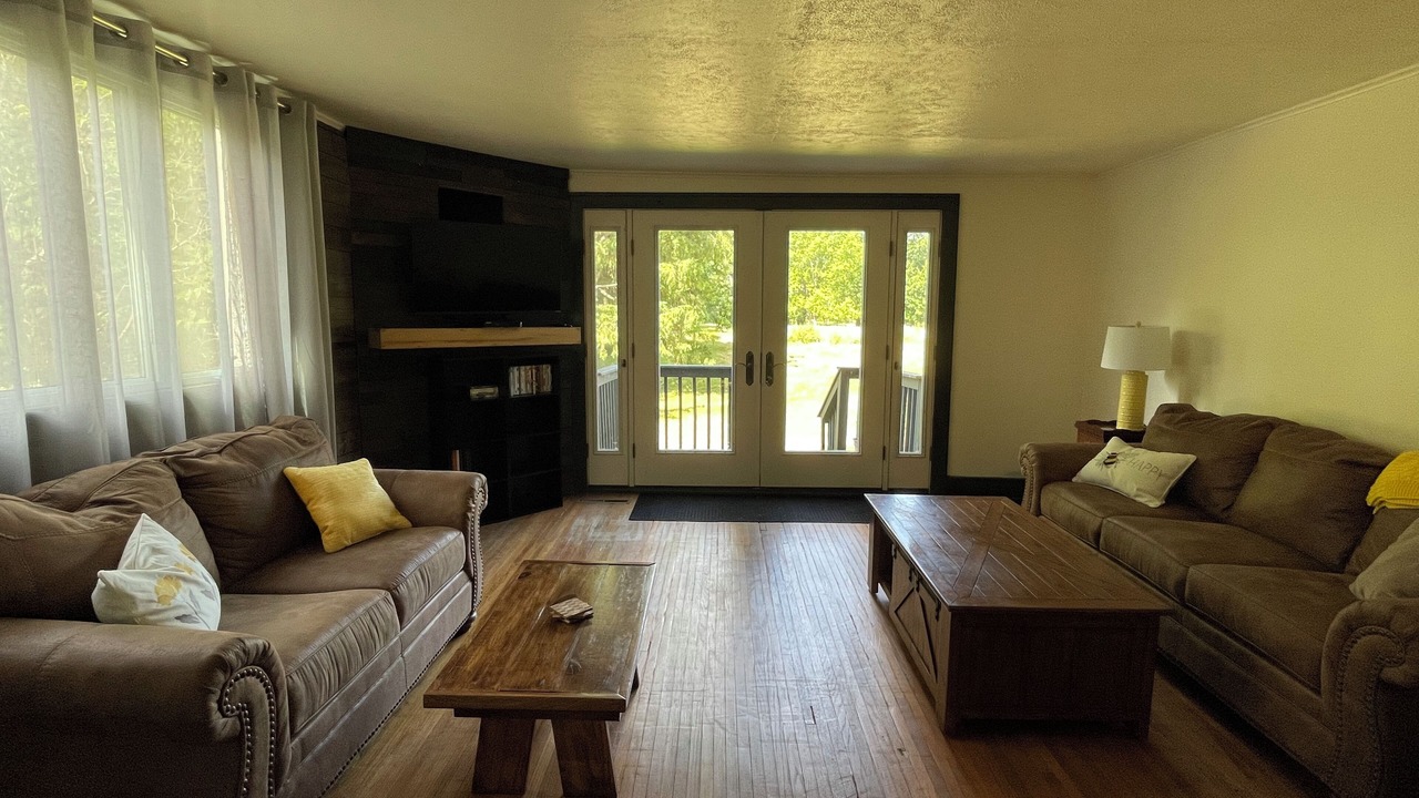 Photo of Livingroom in Wolcott