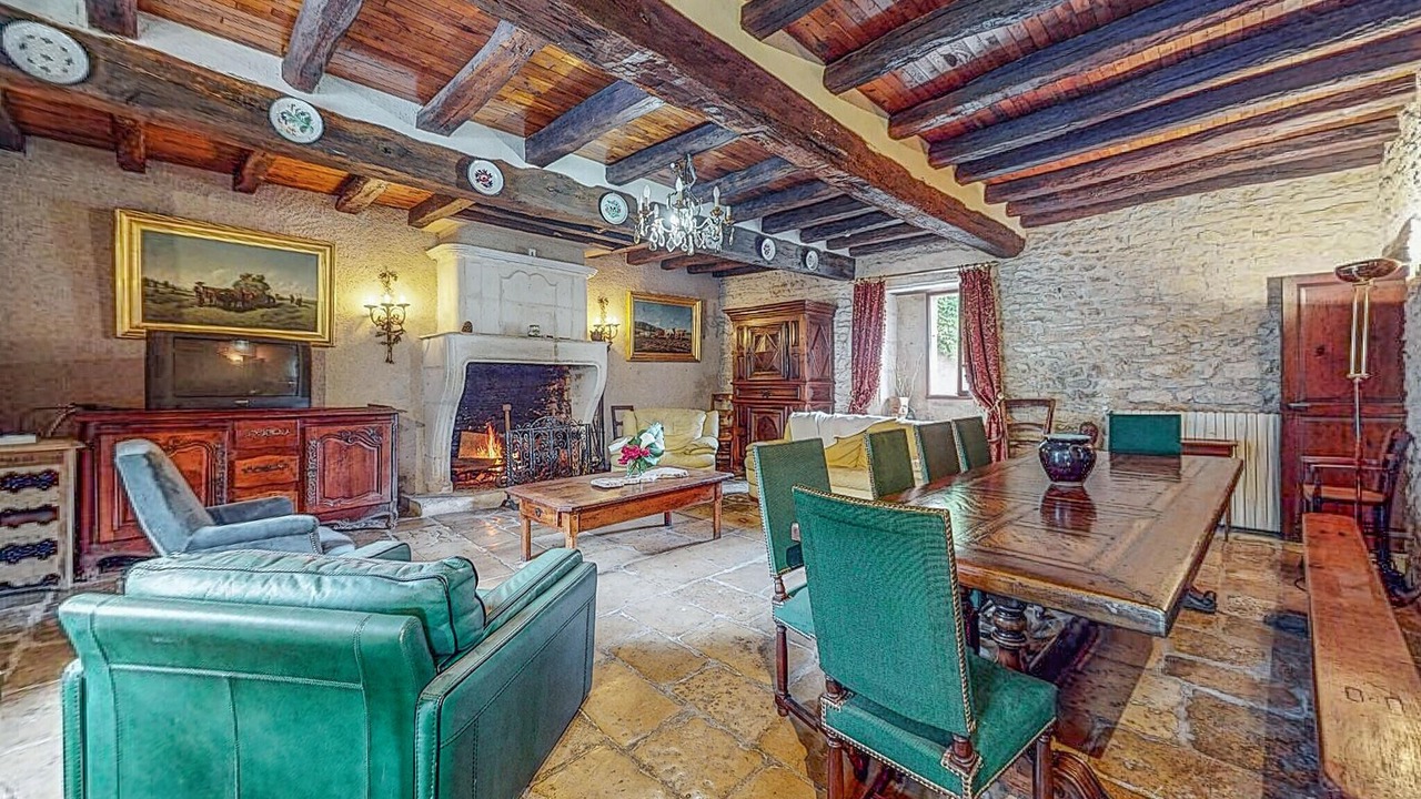 Photo of Bedroom in Couhe